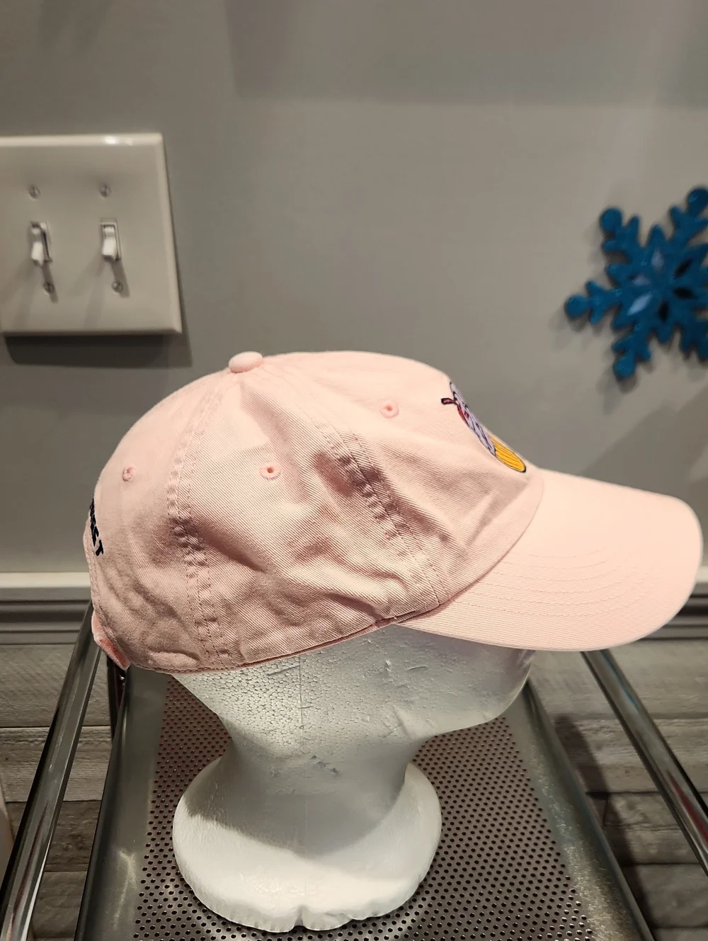 EUC Life Is Good Pretty Sweet Pink Hat w/cupcake Sz Youth M/L 100% Cotton